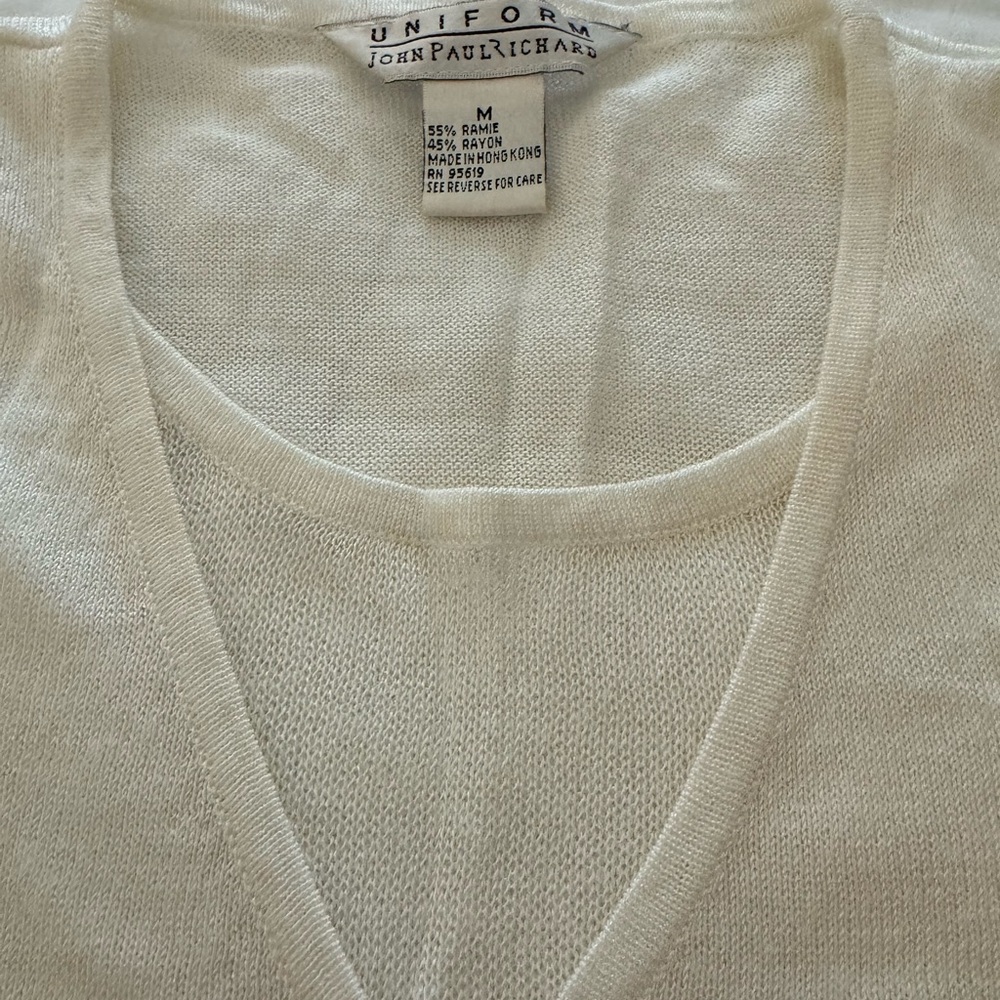 Short sleeve top with built-in shirt, mother of pearl buttons, size medium